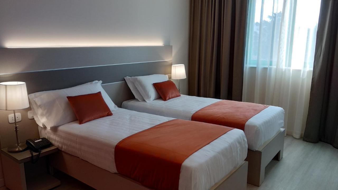 Hotel Glis San Mauro Torinese Eksteriør billede